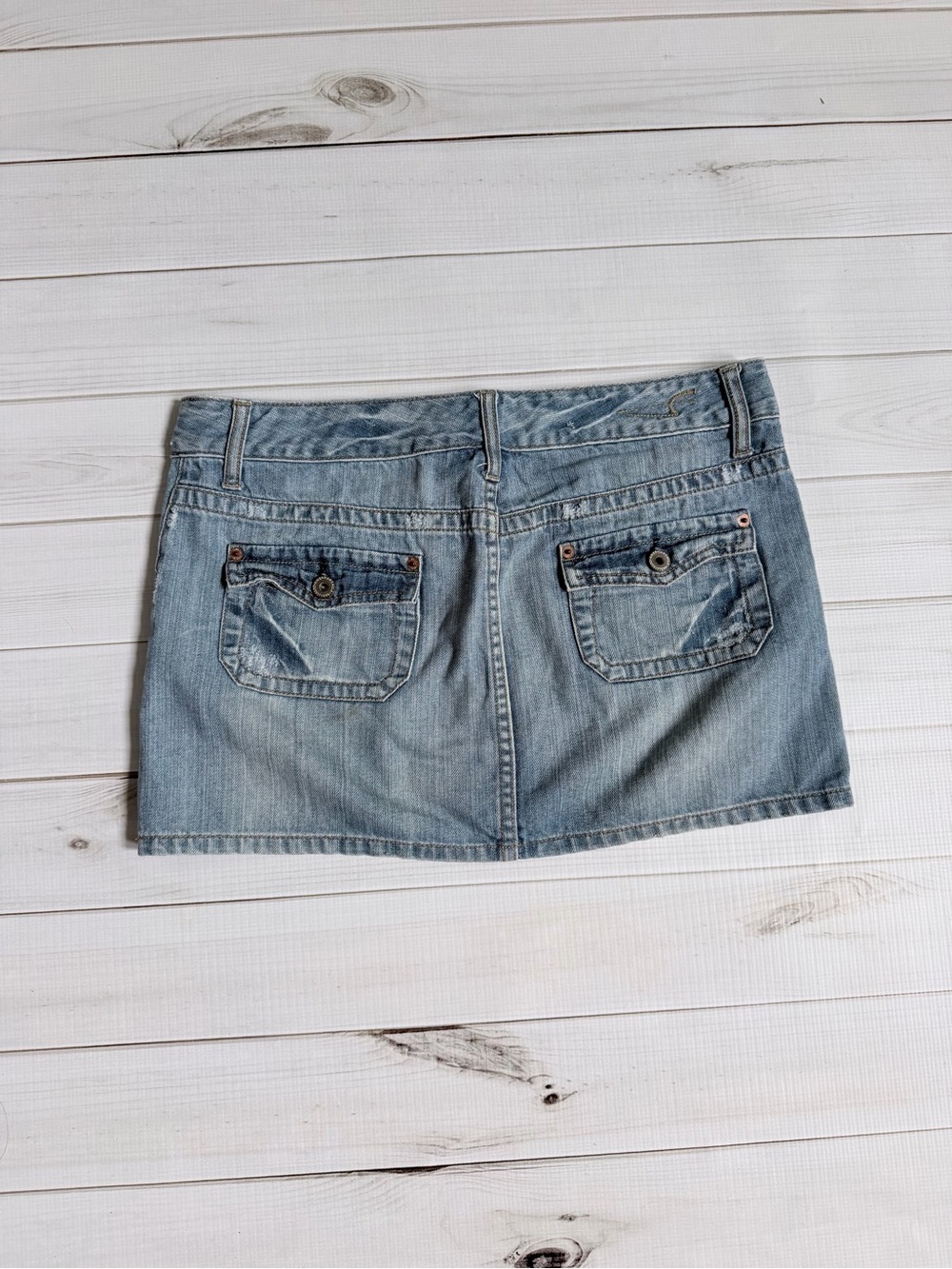 American Eagle Light Wash Denim Jean skirt - Picture 4 of 6